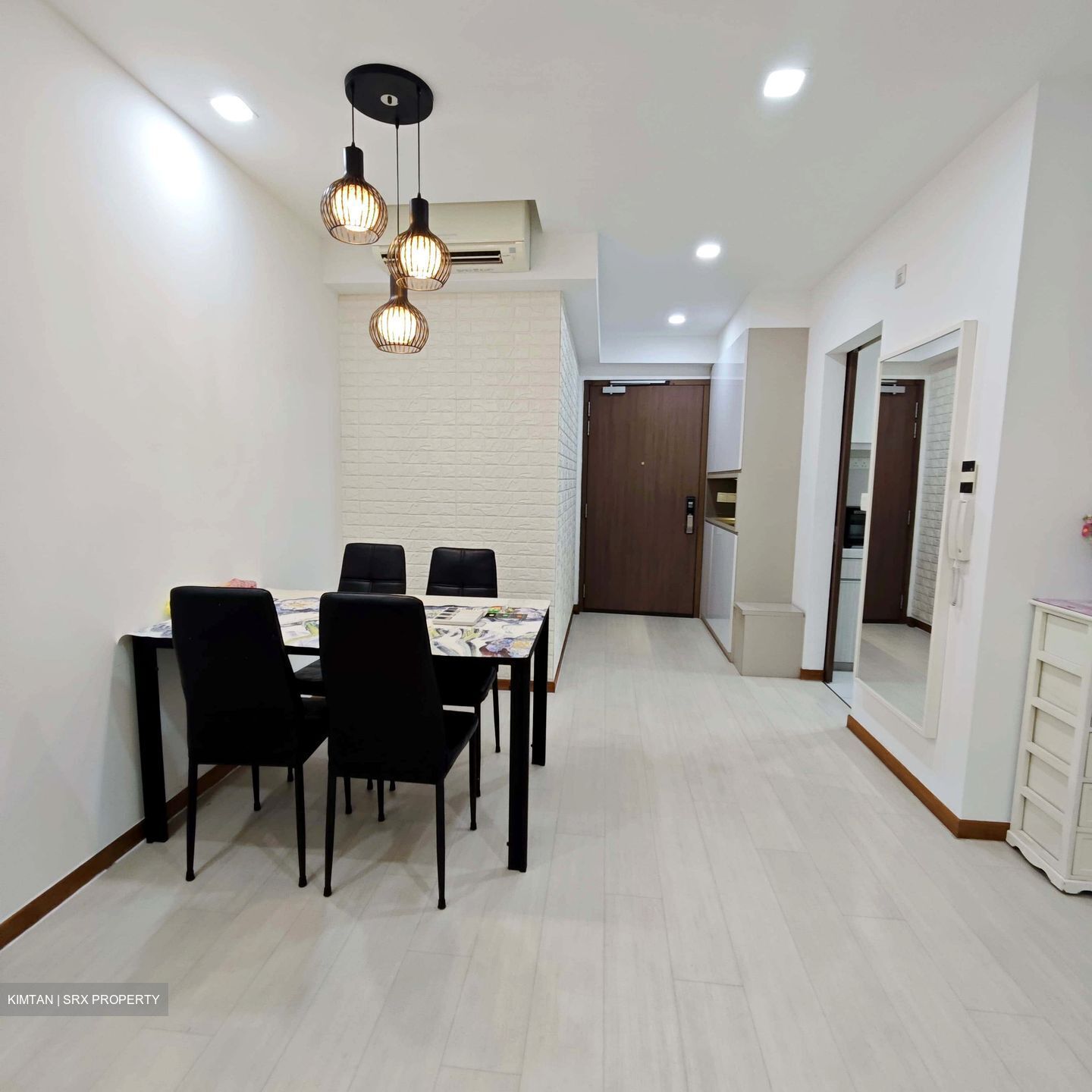 1 Canberra (D27), Condominium #553020851